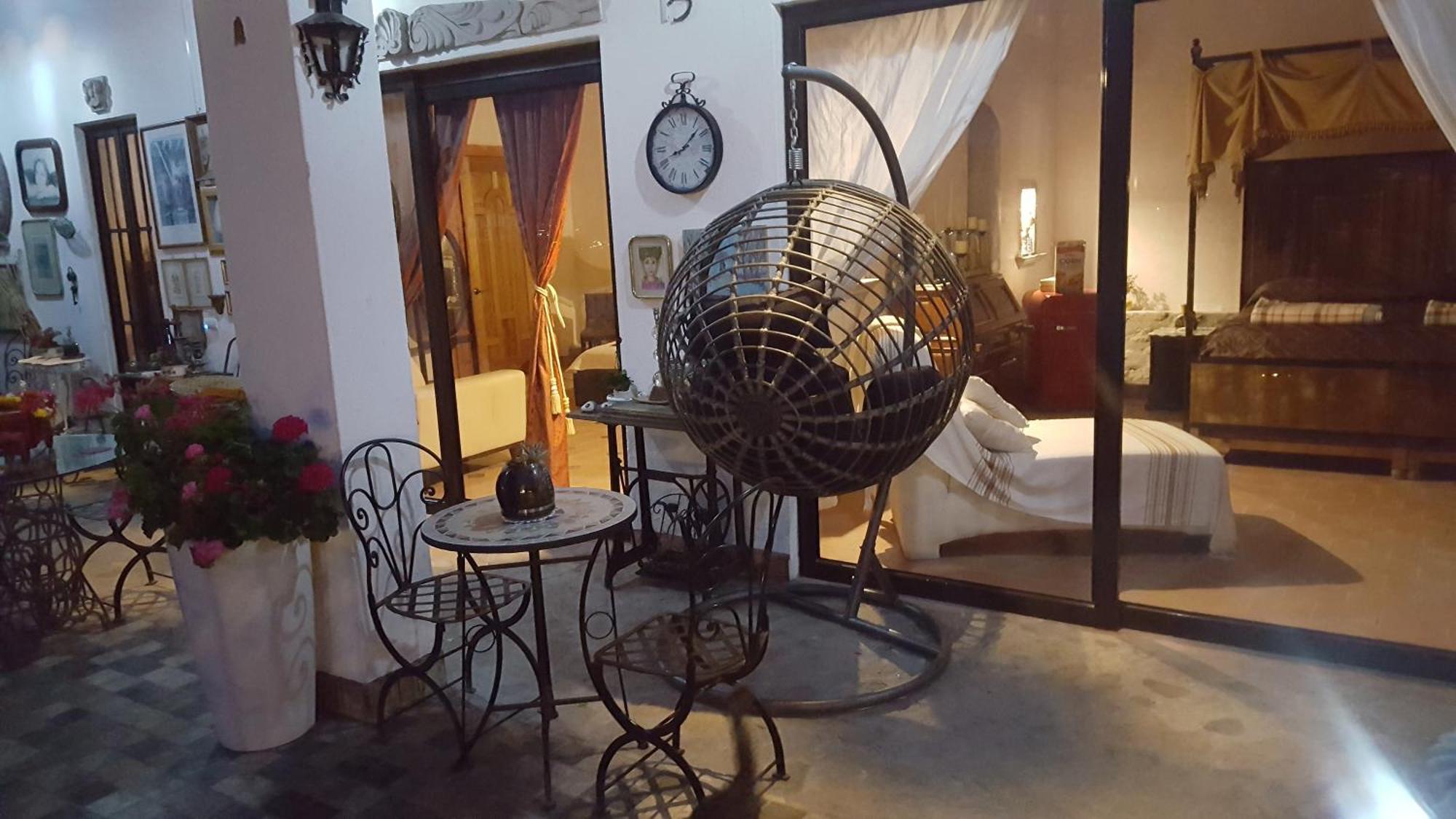 Santa Rosa de Jauregui La Casona Azul Bed N Breakfast מראה חיצוני תמונה