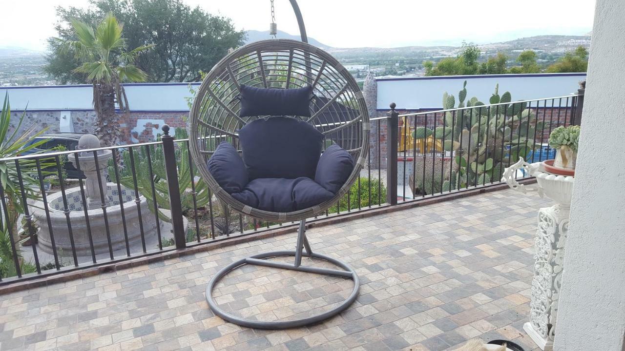 Santa Rosa de Jauregui La Casona Azul Bed N Breakfast מראה חיצוני תמונה